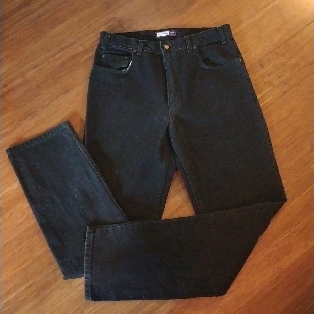 Men's Arizona Jeans, like new, dark navy blue, 34 x 34, loose fit